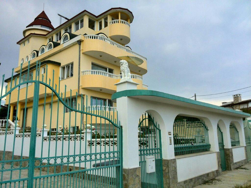 Trakata Villa Apartments Warna Zewnętrze zdjęcie